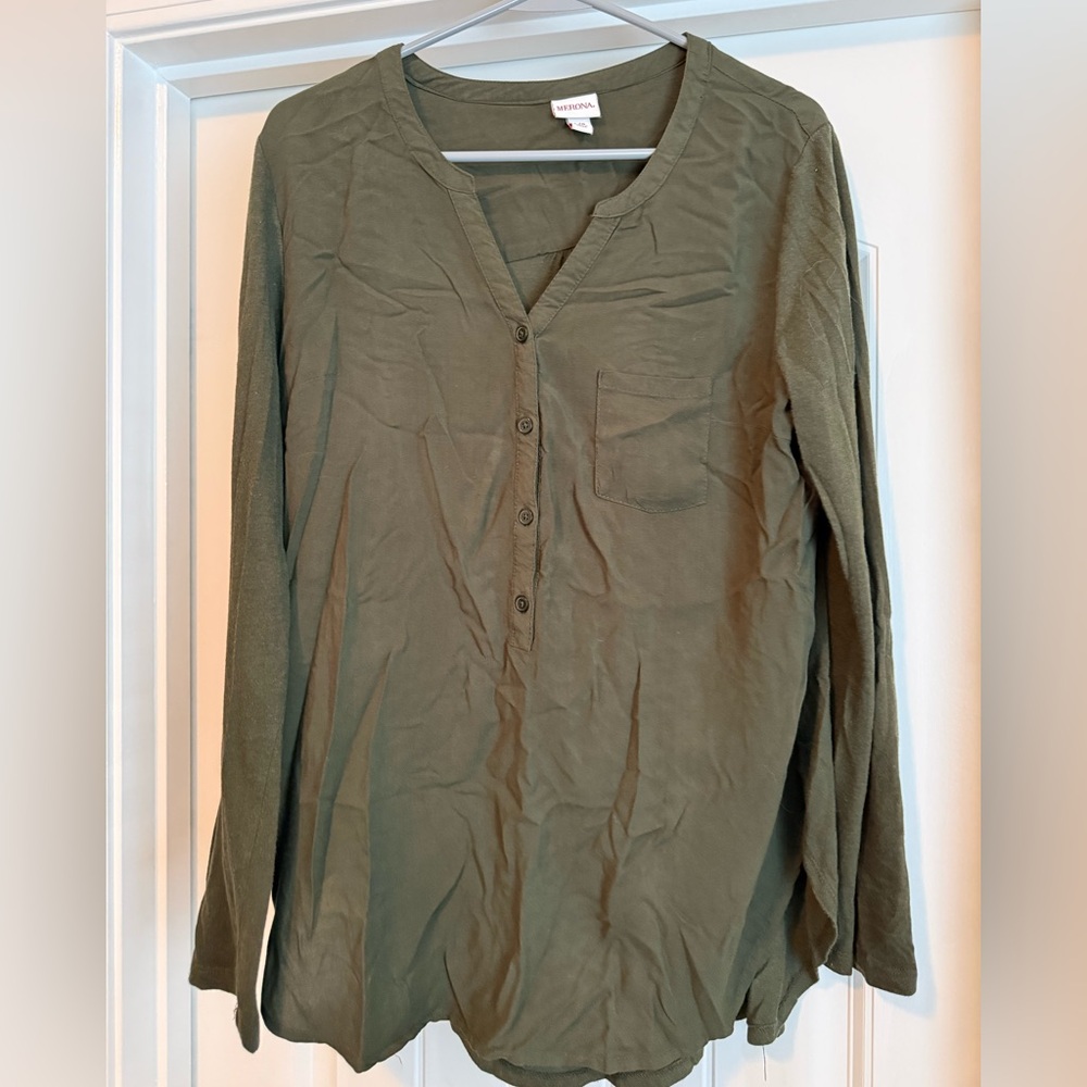 Merona Long Sleeve T-shirt